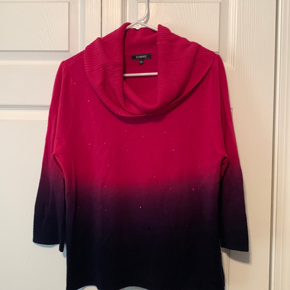 Cowl neck sweater pink to dark purple.